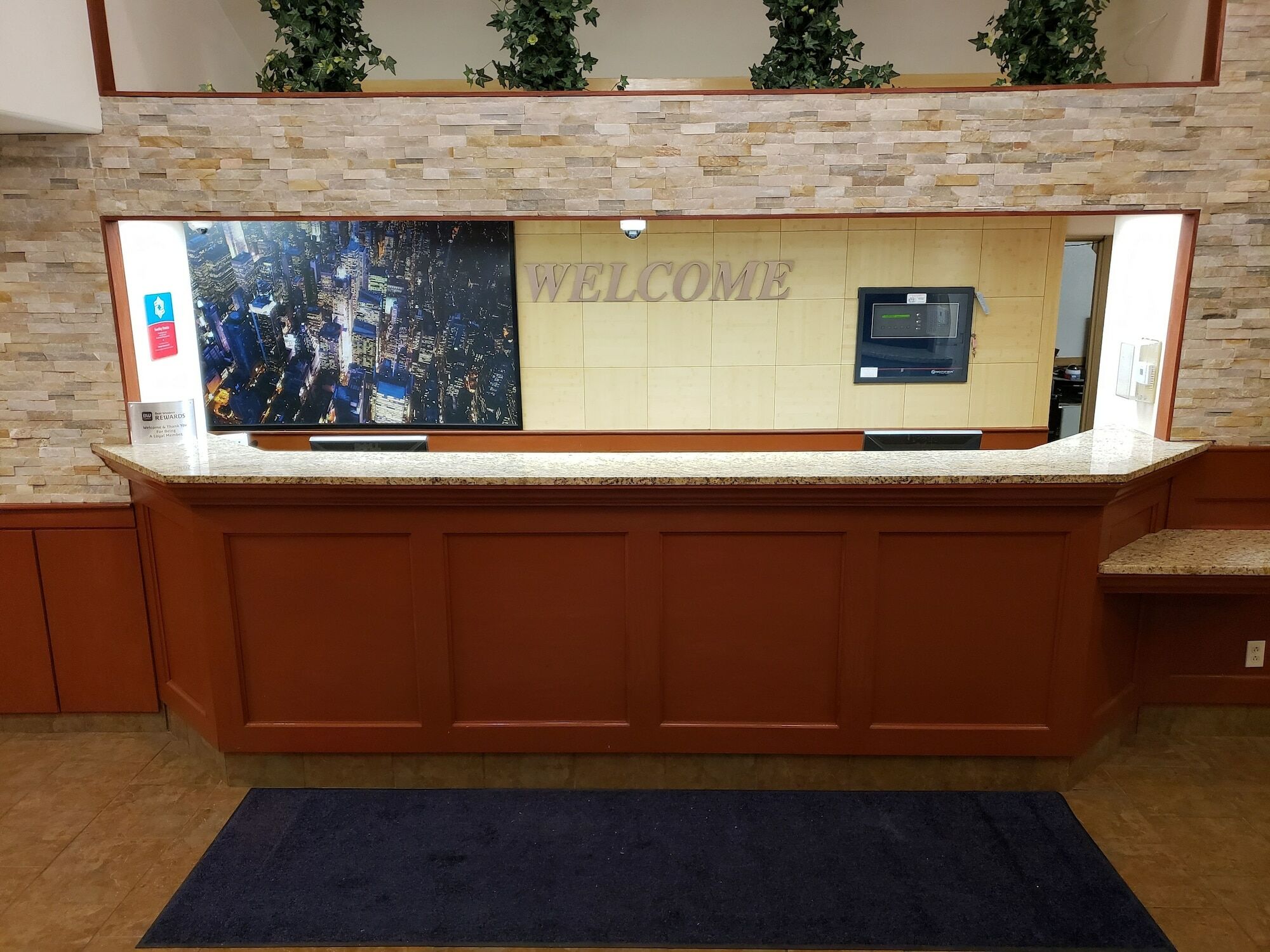Days Inn By Wyndham Thornton Exterior photo